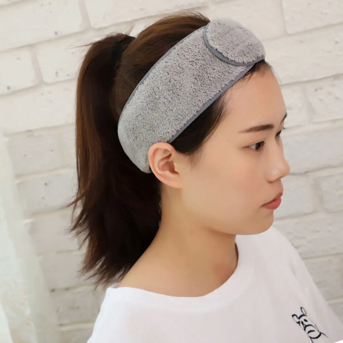 Bow Headband for Makeup and Skincare (Women's)